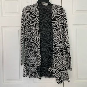 American Eagle Aztec Print Cardigan